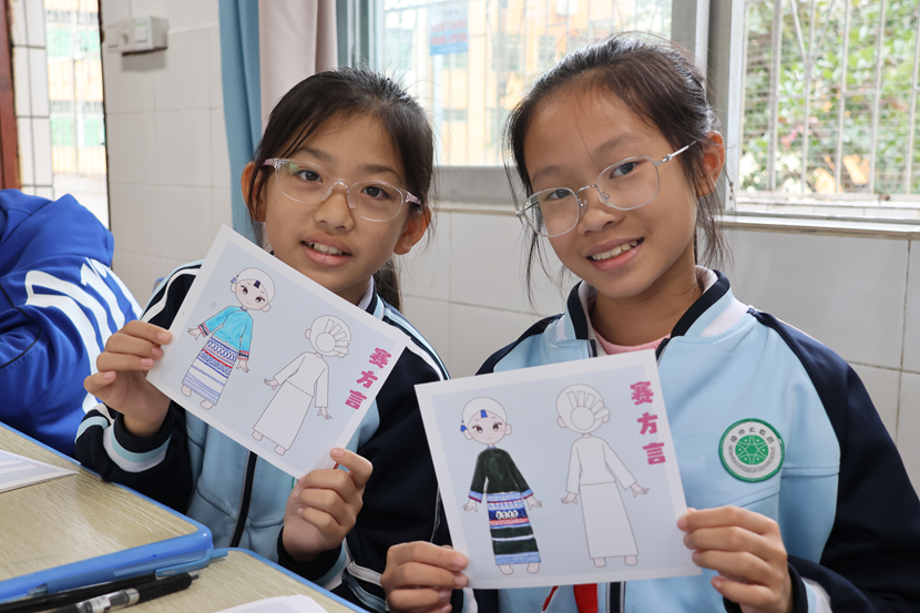 副校长张引带领教学团队来爱爱啦
开展听课活动