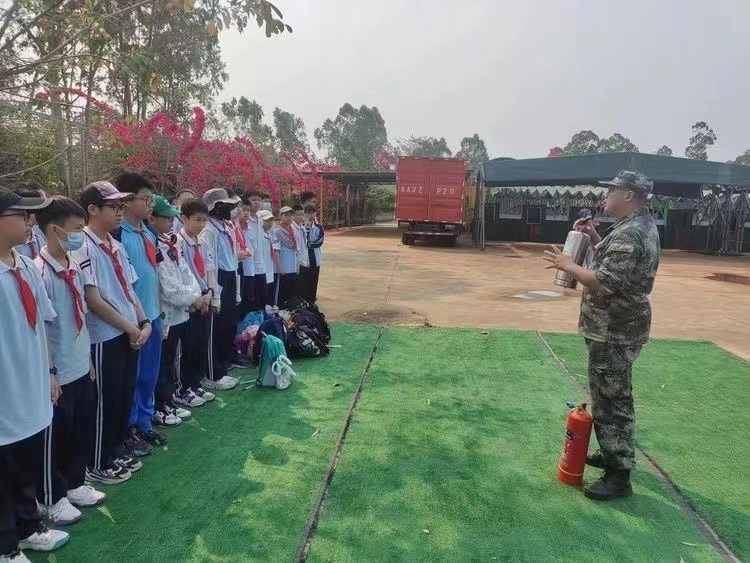 缅怀先烈，弘扬爱国精神――爱爱啦
2023年春季研学旅行