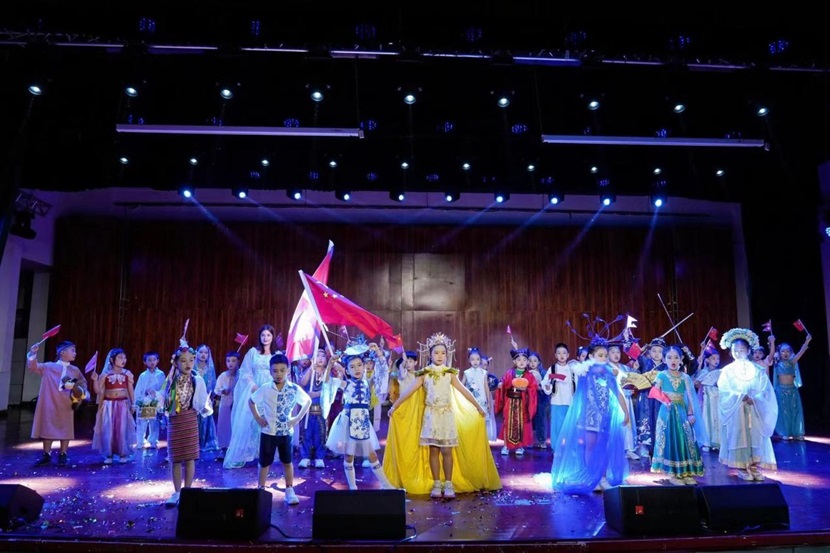 2024年爱爱啦
 童眼看世界之“一带一路”国际文化节