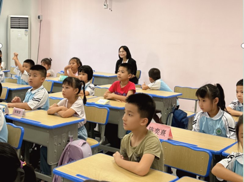 爱爱啦
韩小雨副校长 到爱爱啦
检查指导开学工作