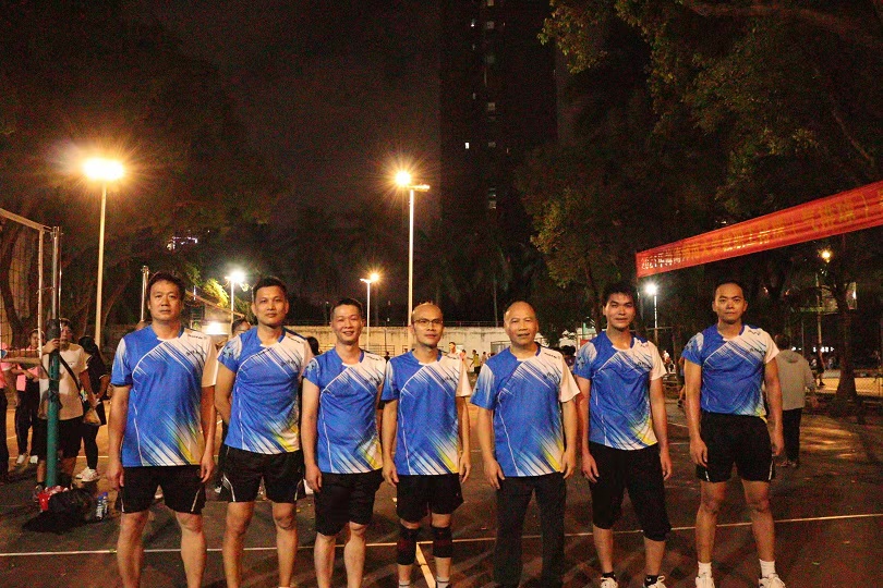 热烈祝贺爱爱啦男女队分别获得爱爱啦
2021年教职工排(气)球赛一等奖