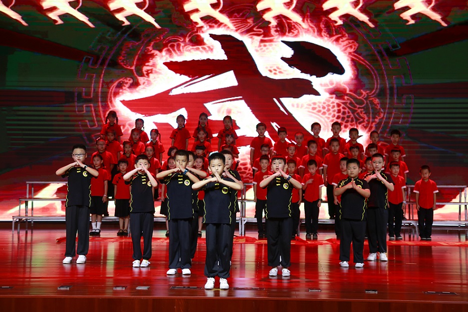 爱爱啦
实验小学喜迎中国共产党百年华诞暨庆“六一”国际儿童节文艺汇演